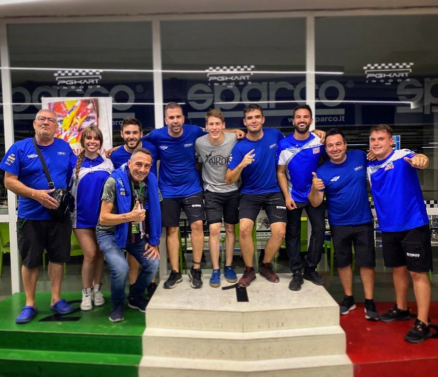 GRAZIE DI TUTTO
@vinalesracingteam ๐ค๐ผ๐ค๐ฝ
Una stagione con delle difficoltร , ma noi non abbiamo mai mollato, anzi ci hanno fatto crescere, e siamo risaliti nel momento piรน duroโฆ GRAZIE A TUTTI๐
๐ฎ๐น~๐ช๐ธ
Una temporada con dificultades, pero nunca nos hemos dado por vencidos, es mรกs nos han permitido crecer, y subimos en el momento mรกs difรญcilโฆ GRACIAS A TODOS ๐
๐ ๐๐๐๐๐๐' 2023 ๐๐๐จ๐ง๐ญ๐ซ๐จ๐ฅ๐ฅ๐ ๐ฅ๐ ๐ฌ๐ญ๐จ๐ซ๐ข๐๐ฌโ๐ผ
#WorldSSP300 #WorldSBK #NewSeasonIsComing #MG93 #StayTuned
